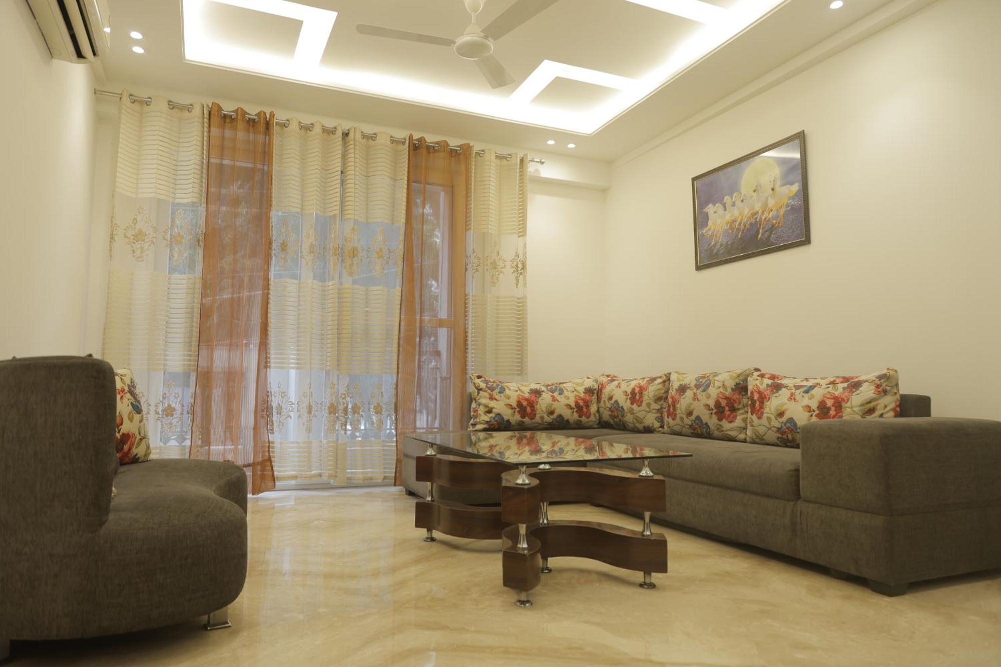 مبيت وإفطار نيودلهي Under My Roof Superio المظهر الخارجي الصورة