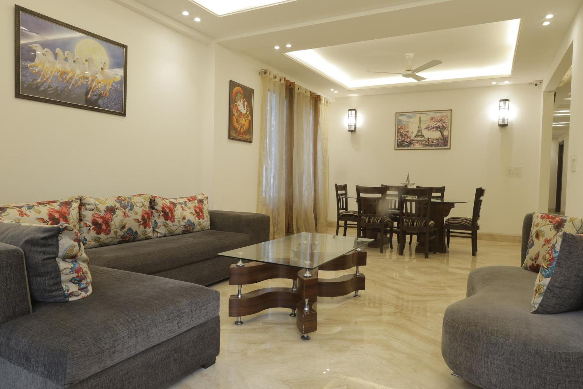 مبيت وإفطار نيودلهي Under My Roof Superio المظهر الخارجي الصورة