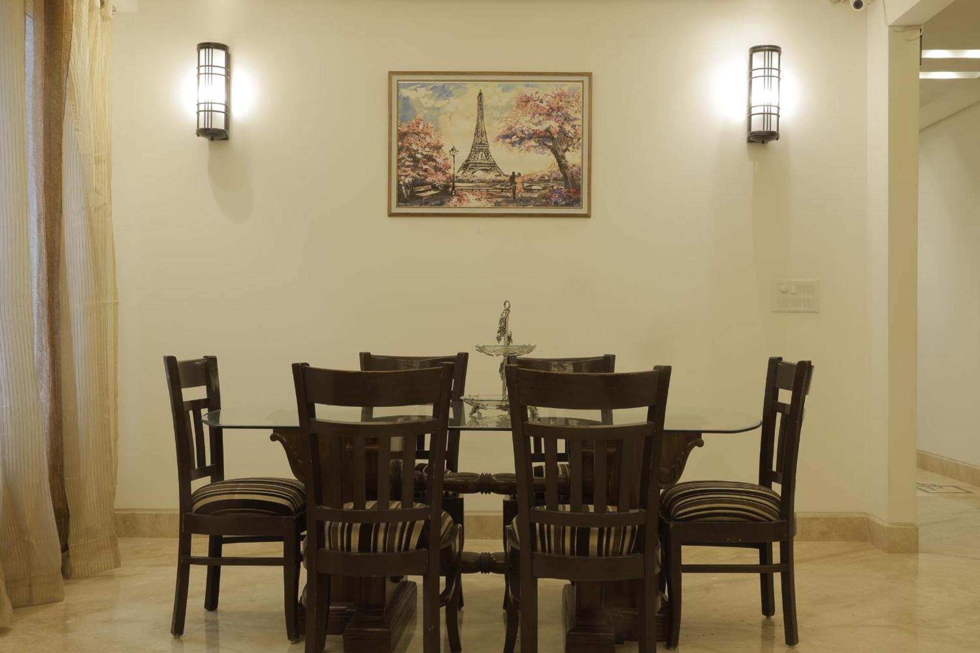 مبيت وإفطار نيودلهي Under My Roof Superio المظهر الخارجي الصورة